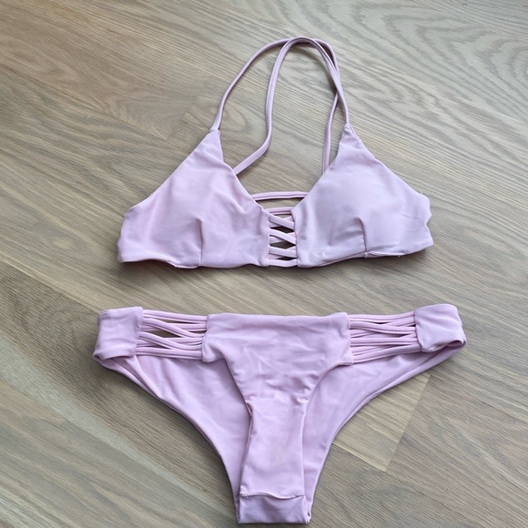 Cupshe pink bikini - Picture 1 of 2